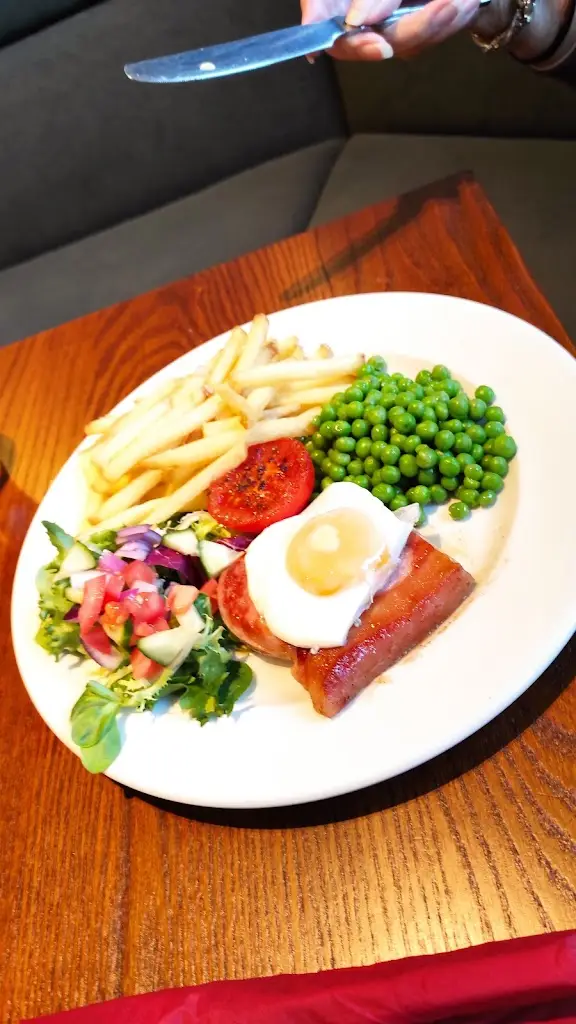 Menu_Beeches_Bayston Hill_image_4