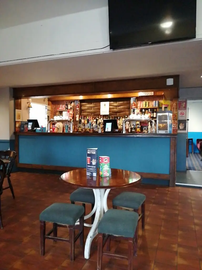 john_Beeches_Bayston Hill_review