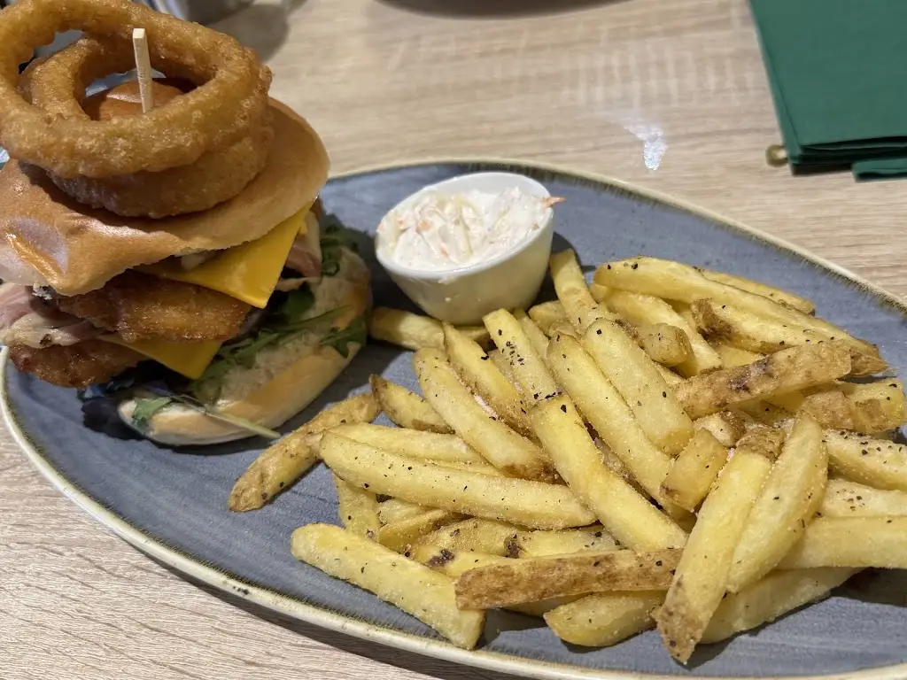 Borders Bar and Restaurant_Silloth_slider_image_2