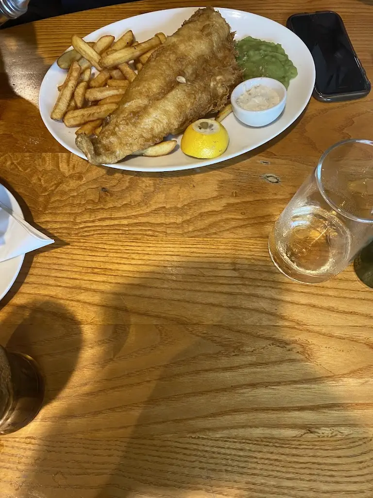 am_Oasthouse Table Table_Sinfin_review