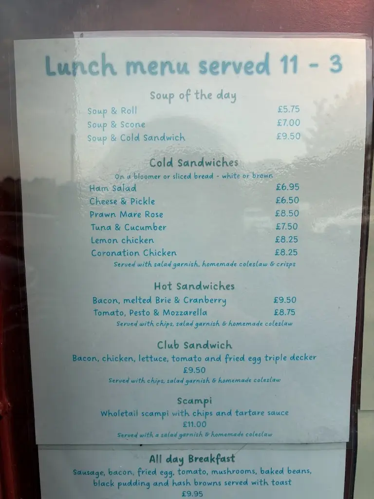 Glynis Paxton_Travellers Rest_Slaley_review