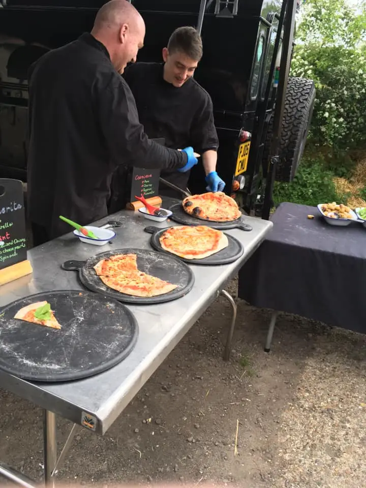 One Big Company_The Mobile Pizzeria_Slinfold_review