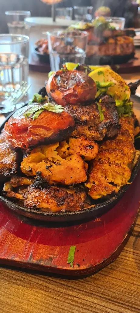 Menu_Zaiitoon_Slough_image_7