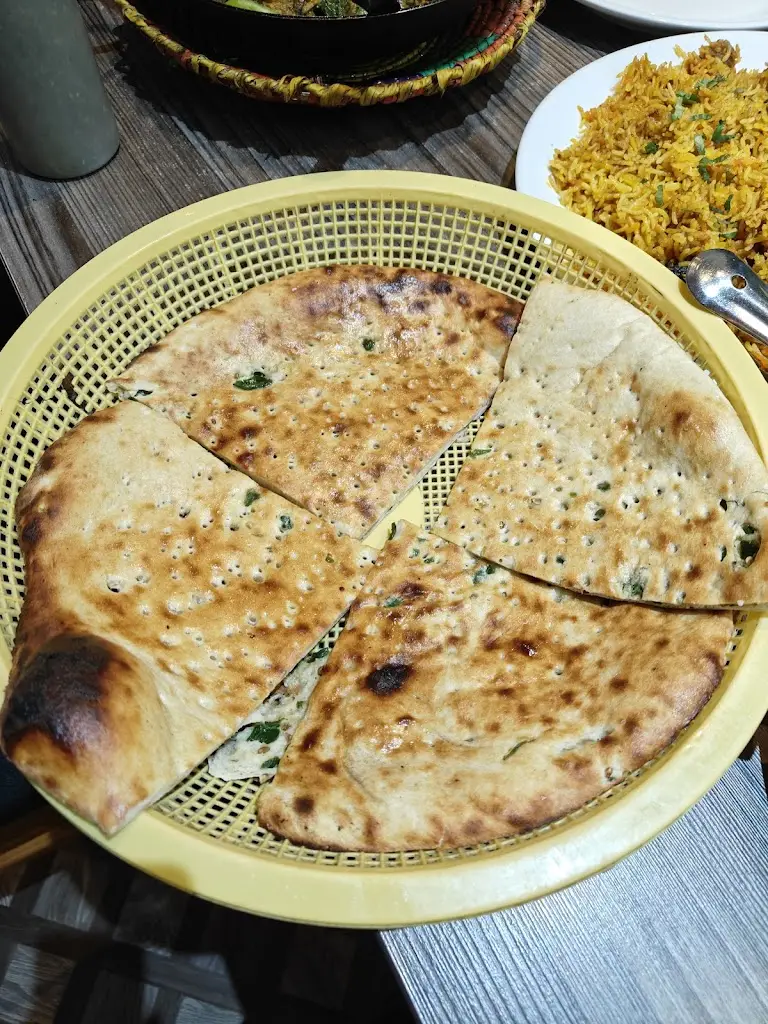 Menu_Zaiitoon_Slough_image_8