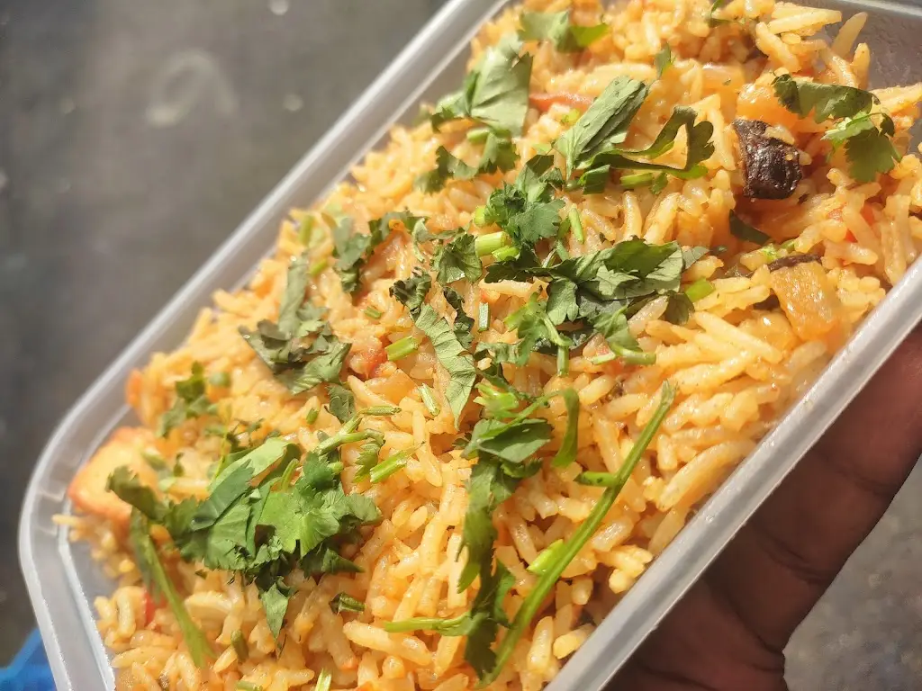 yuva raj_Vasantha Vilas - Slough_Slough_Bewertung