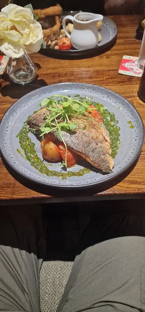 Ian A_The Plough & Harrow Pub_Skelmersdale_review