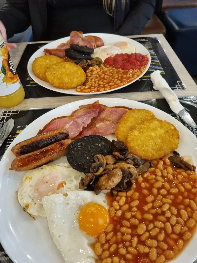 Menu_West lancs Diner_Skelmersdale_image_3