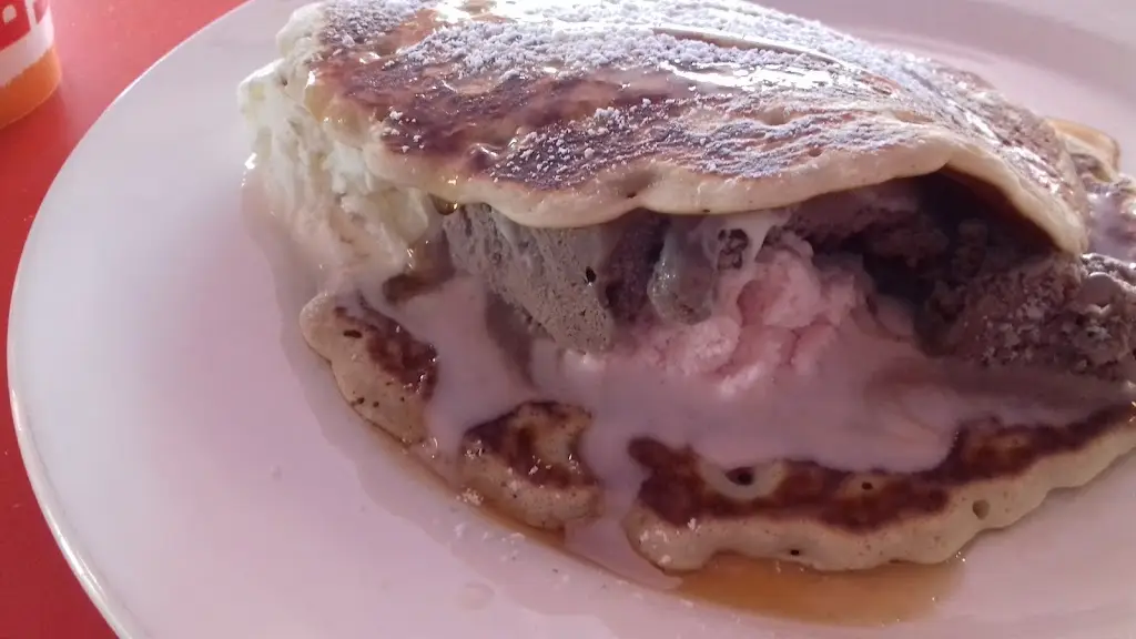 Little Chef_Bayston Hill_slider_image_2