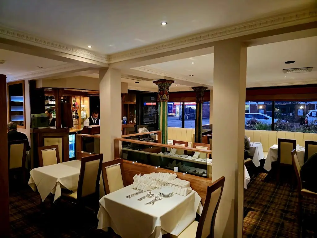 Tandoori Connoisseur restaurante en Sonning Common