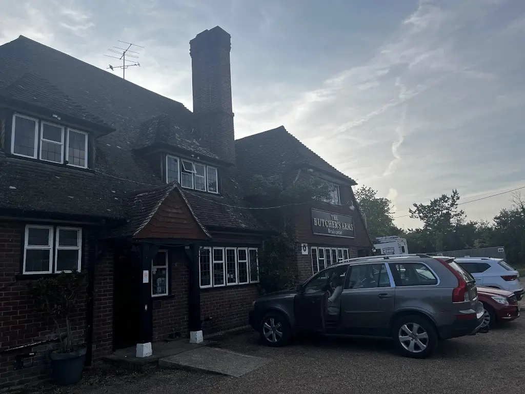 Larry Haywood_The Butchers Arms_Sonning Common_review