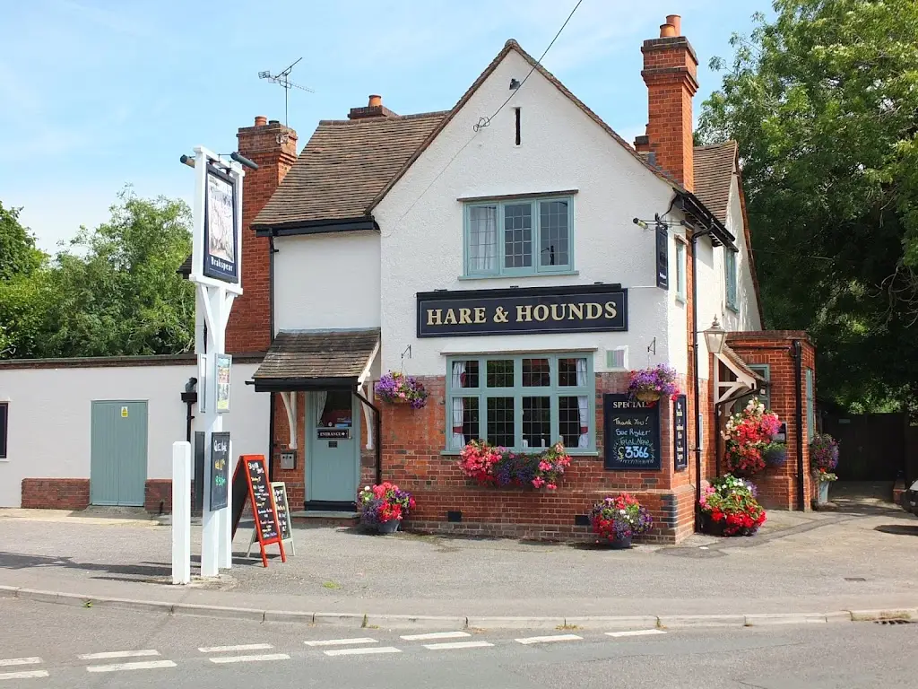 The Hare & Hounds_Sonning Common_slider_image_1