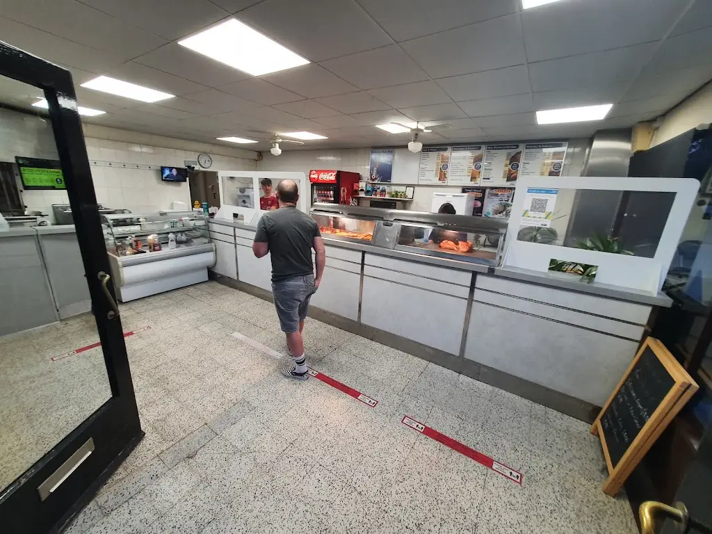 Atlantic Fish Bar_Bayston Hill_slider_image_3