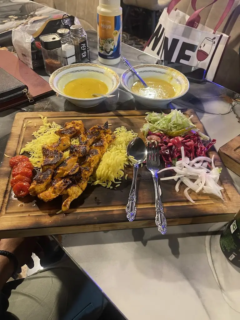 Roshni Kamnani_AZMAR Restaurant & grill_Smethwick_review