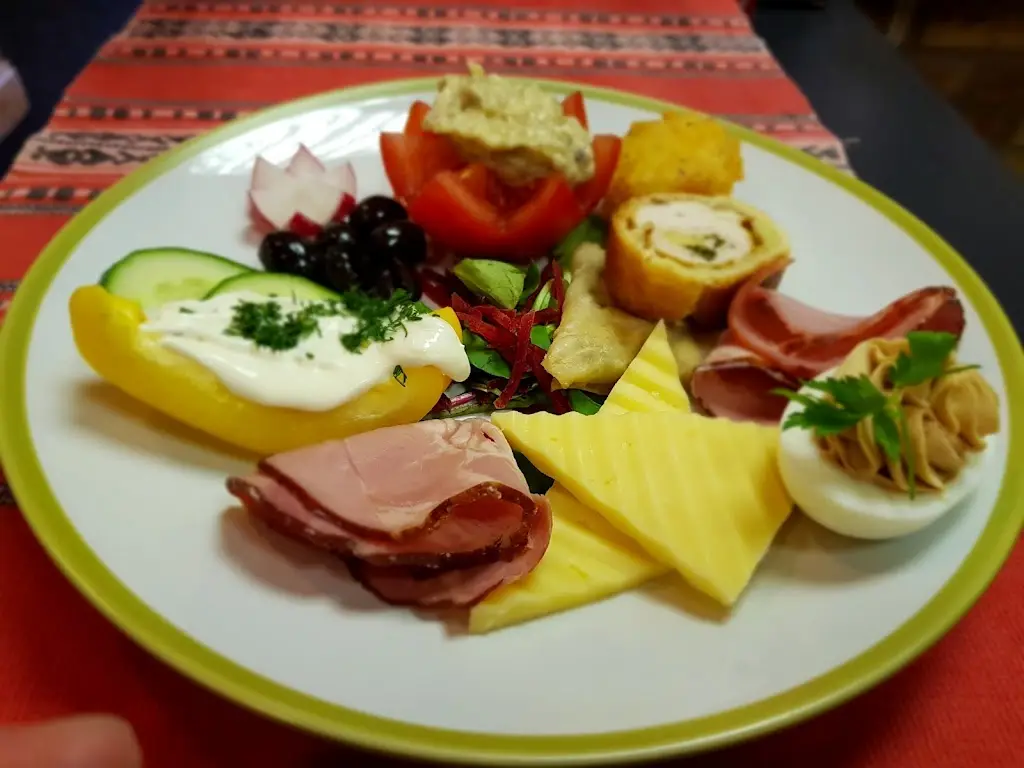 Menu_Friendly Grill_Smethwick_image_8