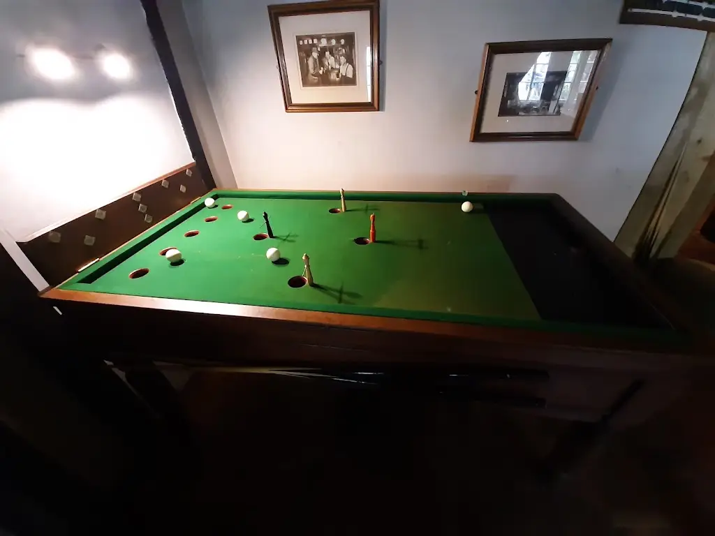 Charmaine Howard_The Five Bells_South Chailey_recensione