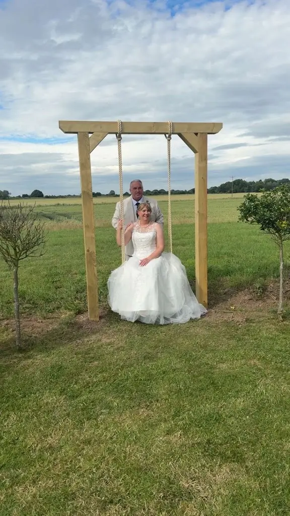 Tracey fowler_The Pig Inn & The Peppered Pig_Snaith_review