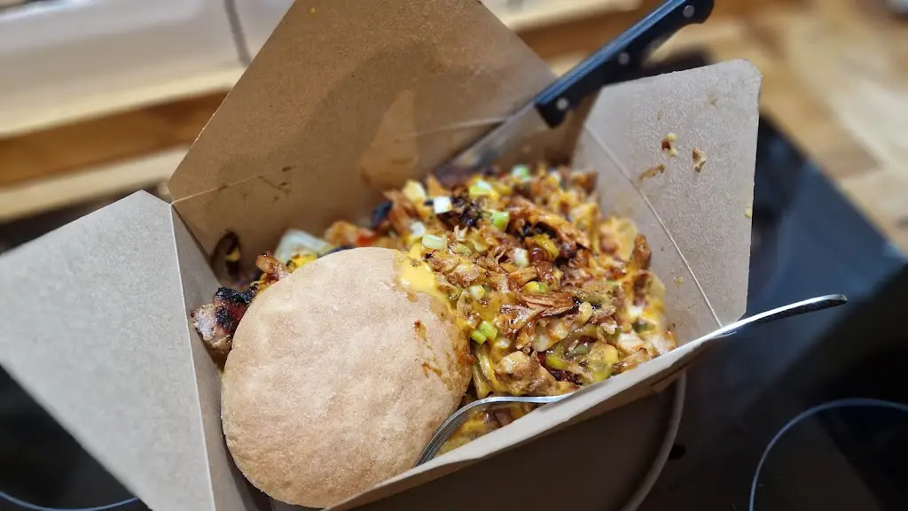 Kingdom Kitchen_Snaith_slider_image_2