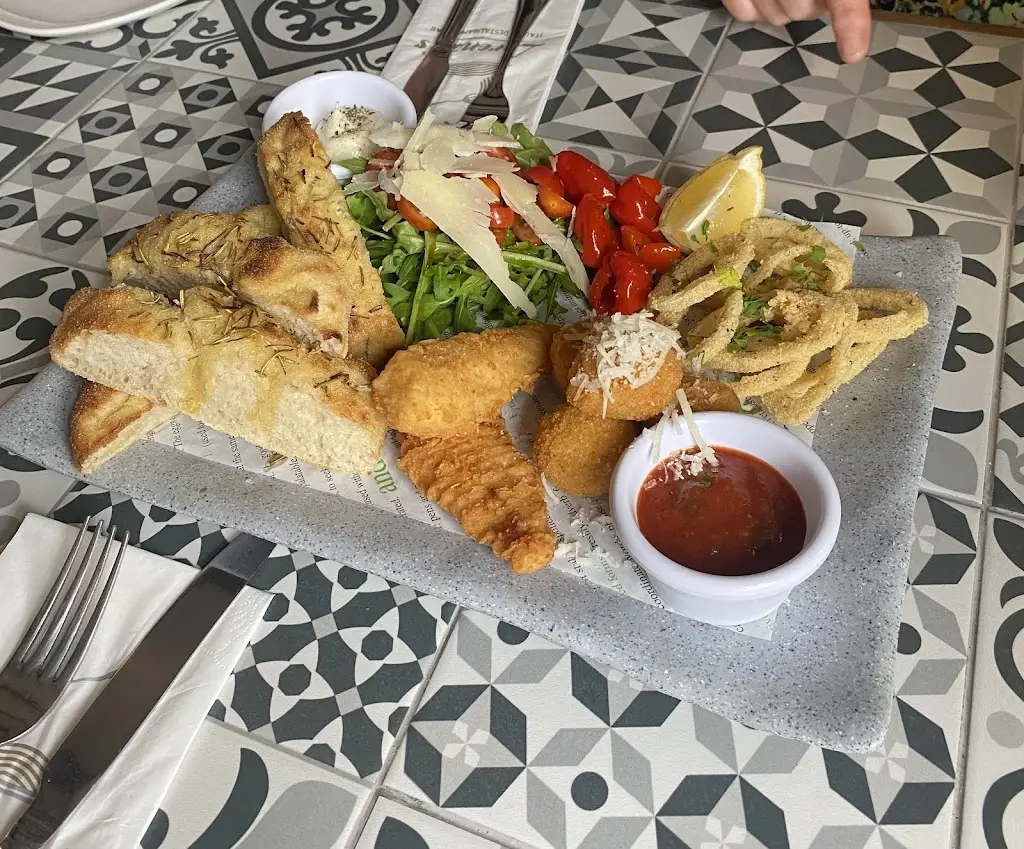 Abby Waddingham_Lorenzo's Italian_Snaith_review