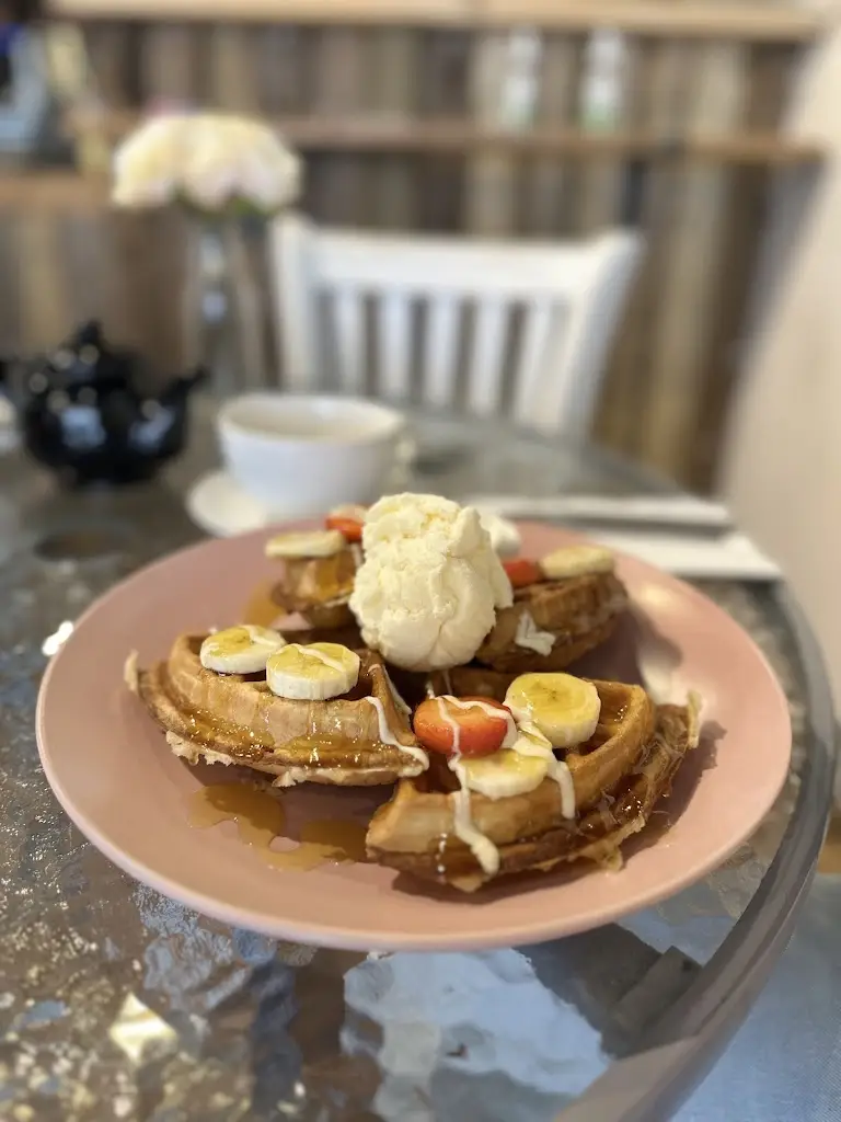 Monika Ran_Aroma Cafe & Restaurant_Soham_review