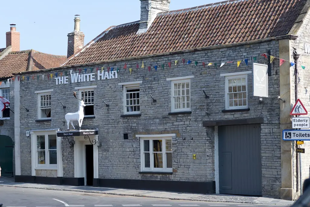 The White Hart_Somerton_slider_image_1