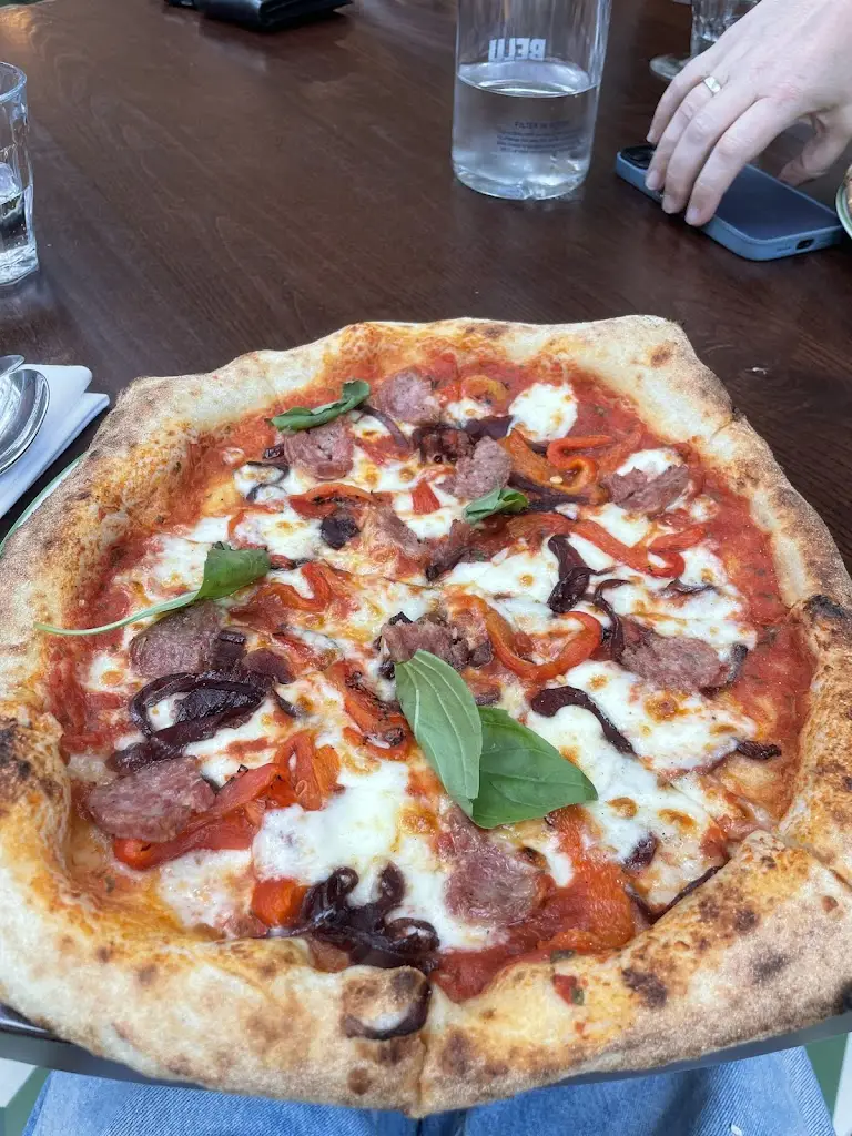 Leo Le_Alfredos_Somerton_review