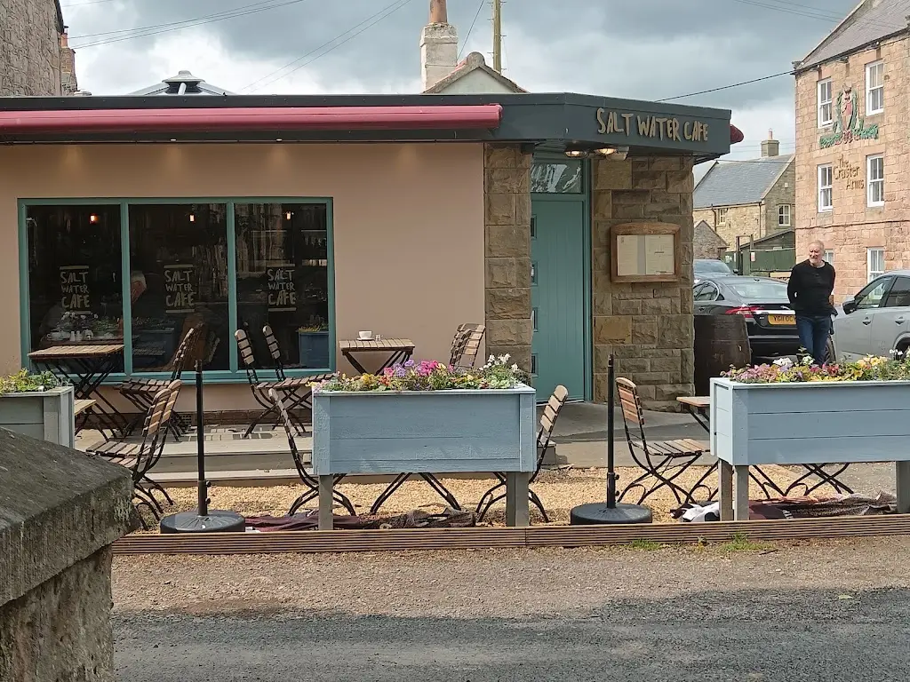 J RD_Salt Water Cafe_Beadnell_review