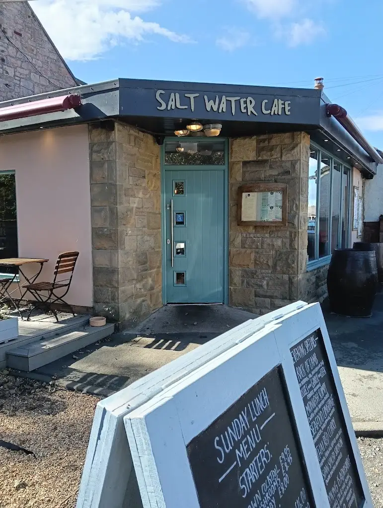 Salt Water Cafe_Beadnell_slider_image_2
