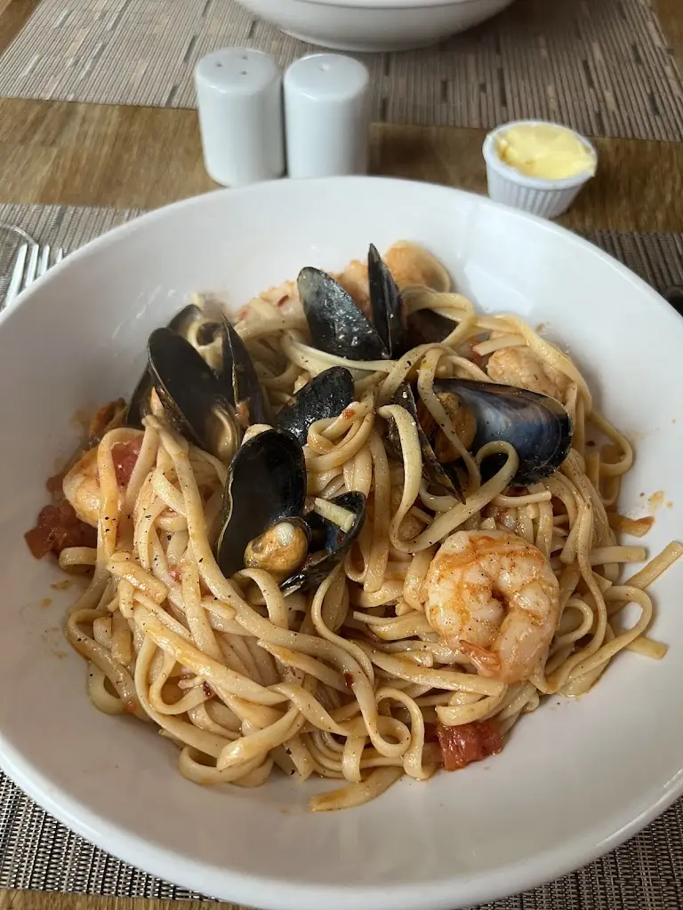 Salt Water Cafe_Beadnell_slider_image_3