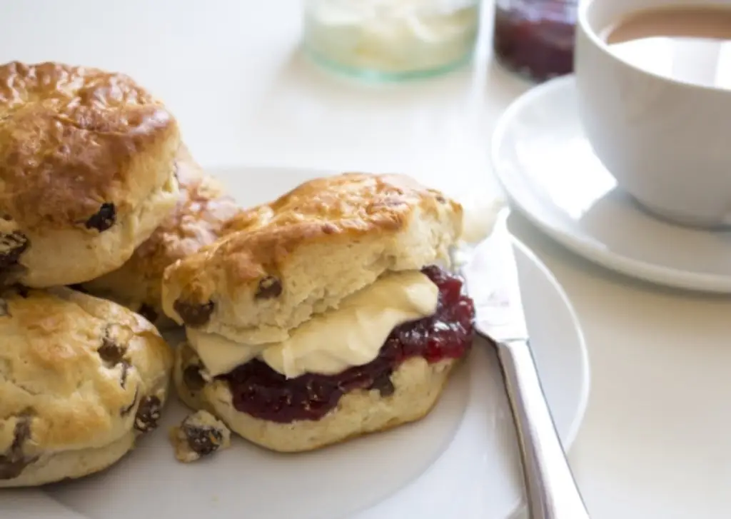 Buttercross Tearooms_Somerton_slider_image_2