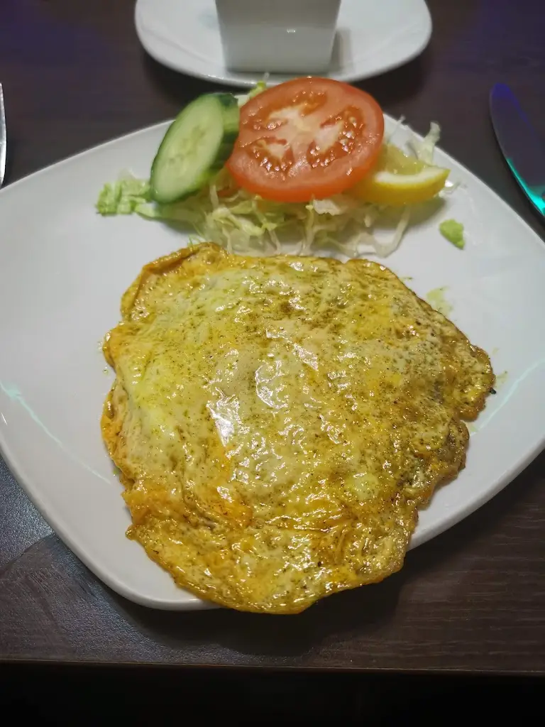 Chris Weatherill_Cumin Lounge_South Milford_review