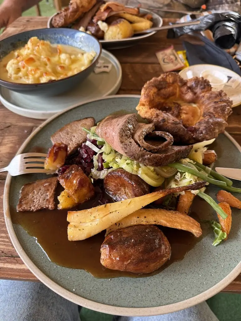 Deborah Chambers_The Old George Inn_South Cerney_review