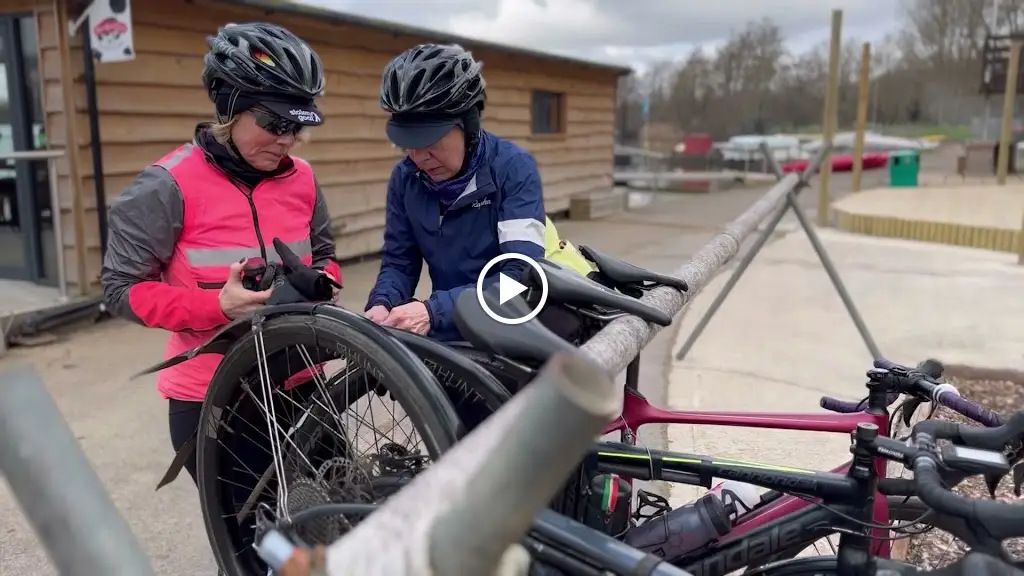 The Lodge at Lake 12_South Cerney_slider_image_2