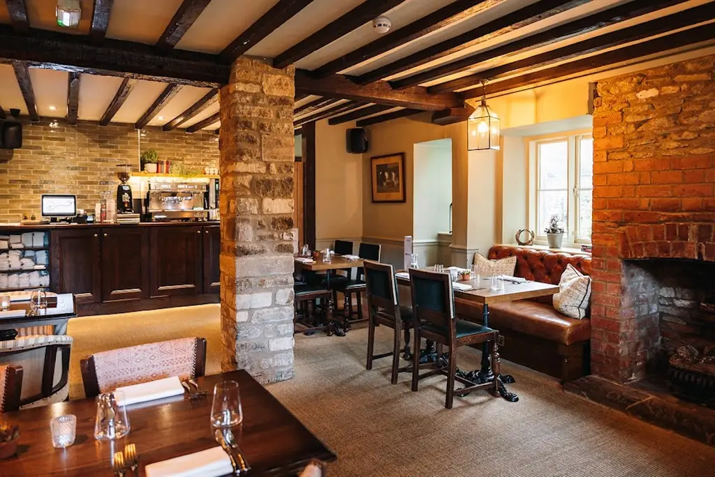 Eliot Arms ristorante a South Cerney