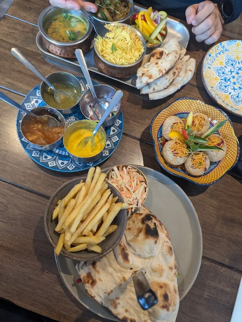 The Crown @ Cerney Wick_South Cerney_slider_image_2