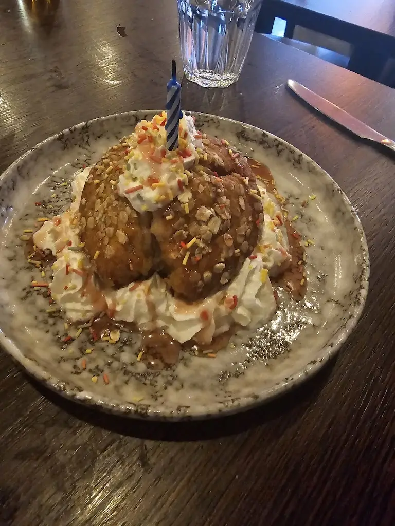 Jo McCready_Indian Junction_South Gloucestershire_review