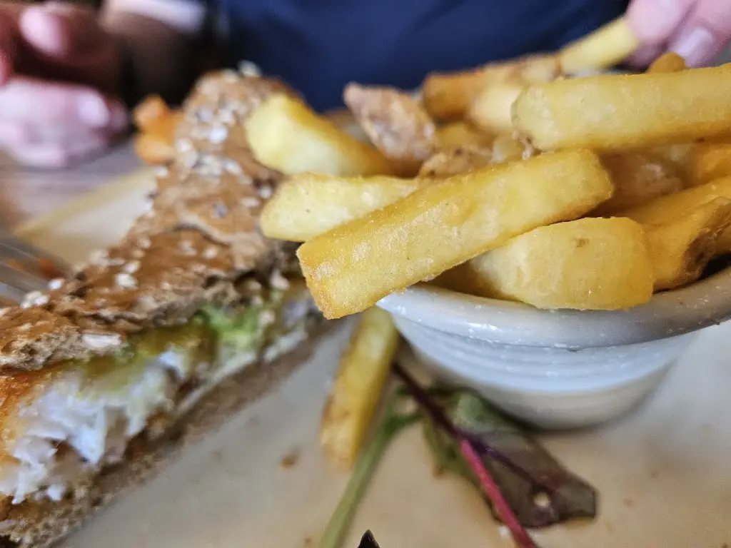 Liza Vaughan_The Kings Arms Inn_South Petherton_recensione