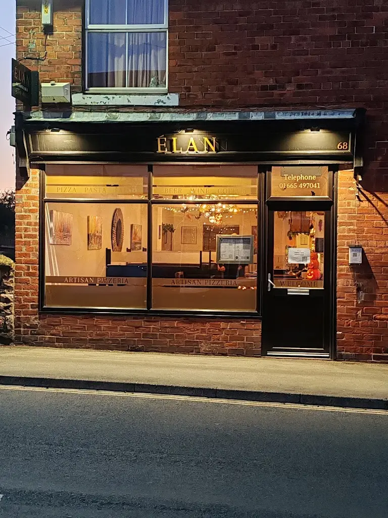 Élan_Beadnell_slider_image_3