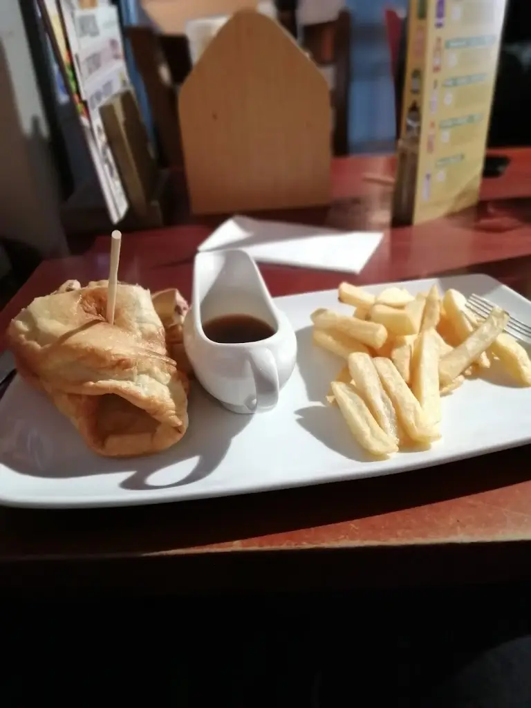 Menu_Half Crown_South Benfleet_image_9