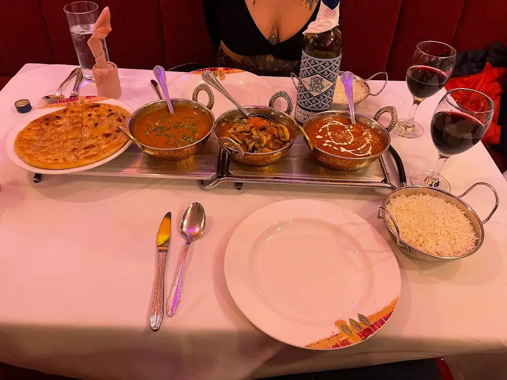 Mumtaz Mahal Benfleet_South Benfleet_slider_image_3