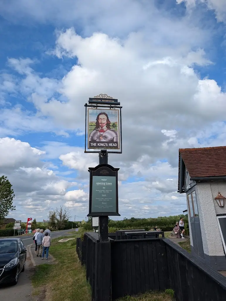 Don R Campbell_The Kings Head_Southam_review