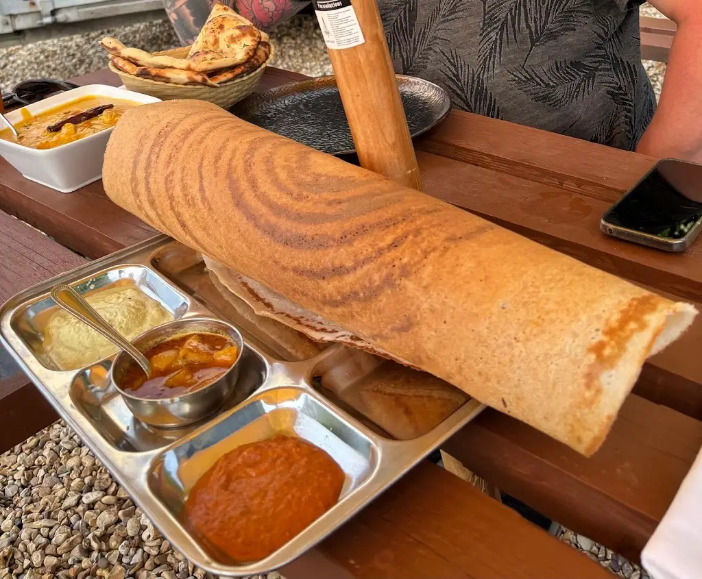 Jon Grantham_Hen & Chicken_Southwater_review