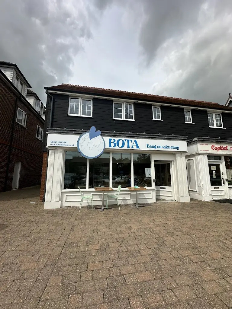 Bota Takeaway_Southwater_slider_image_3