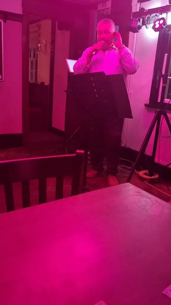 matthew kosti_The Kings Head Southminster_Southminster_review