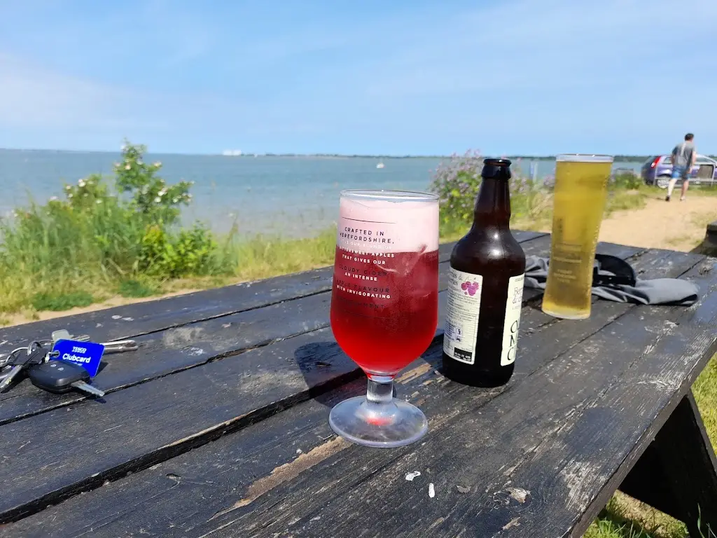 Laura Stevens_The Stone Inn_Southminster_review