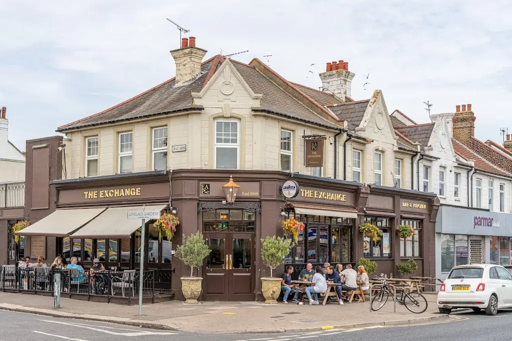 The Exchange Bar & Kitchen_Southchurch Village_slider_image_3