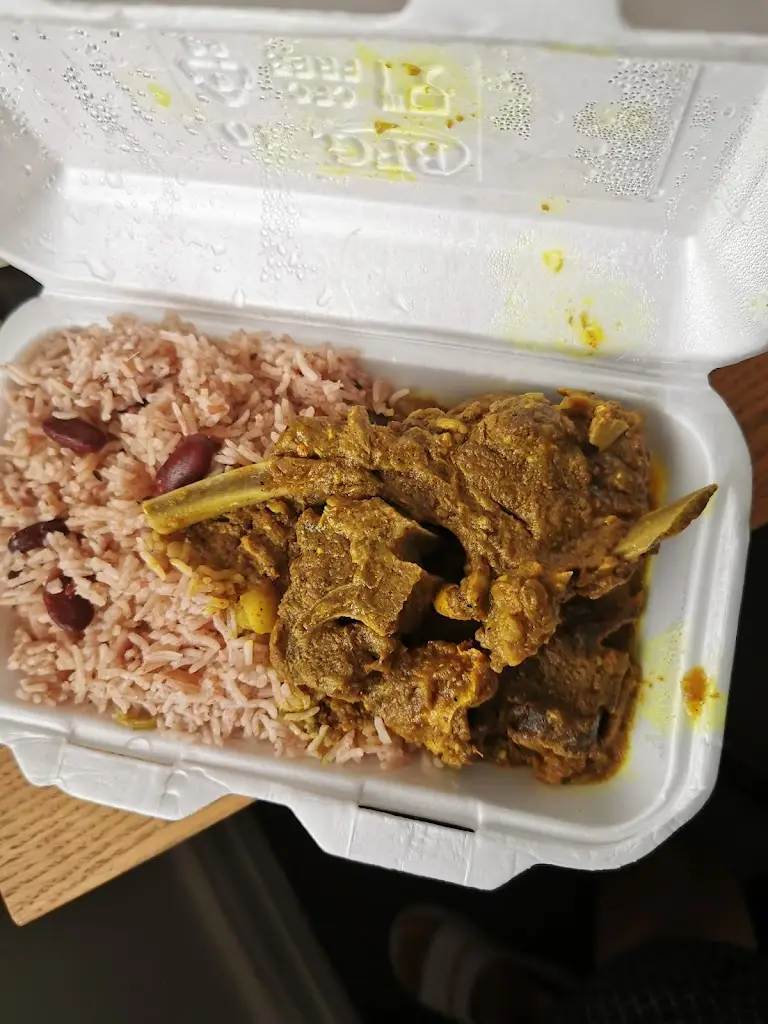 Menu_Pauline's Kitchen Southend_Southchurch Village_image_5