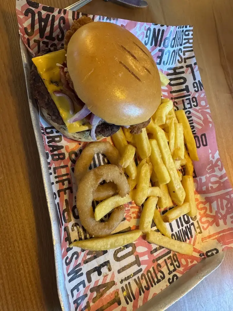 Emily Kapllani_Old Walnut Tree_Southchurch Village_review