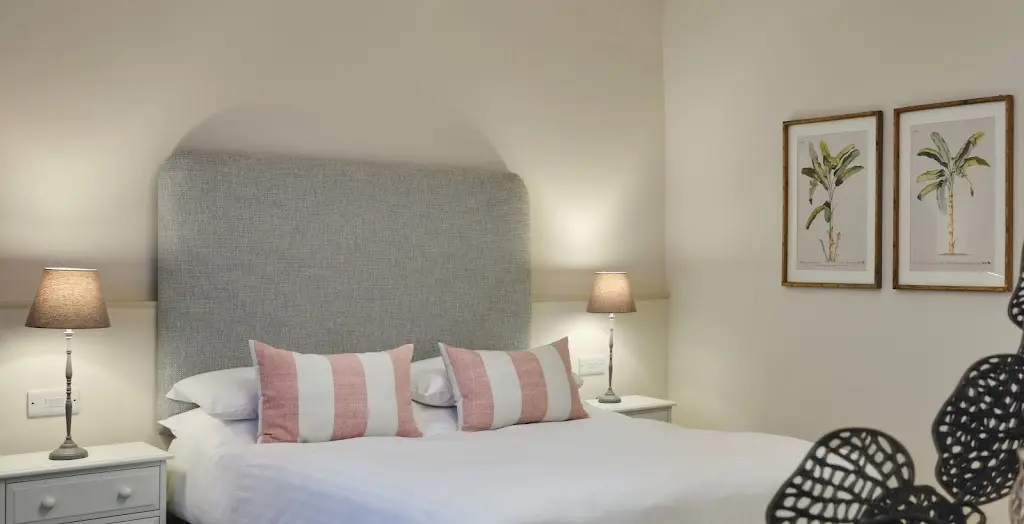 The George_South Molton_slider_image_2