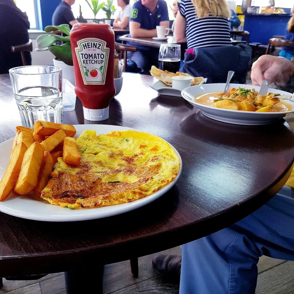 Linda Taylor_Zest_South Molton_review