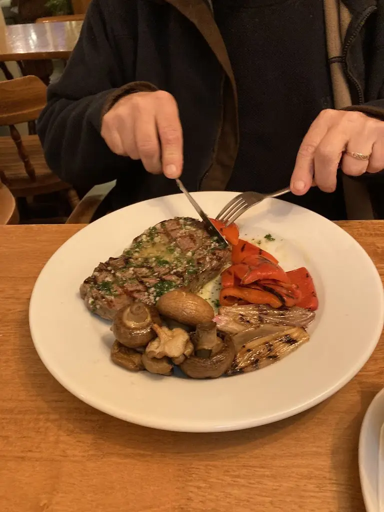 Jacqueline Wright_The Longe Arms_Spixworth_recensione